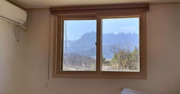 Gilson Guesthouse Sokcho Exterior photo